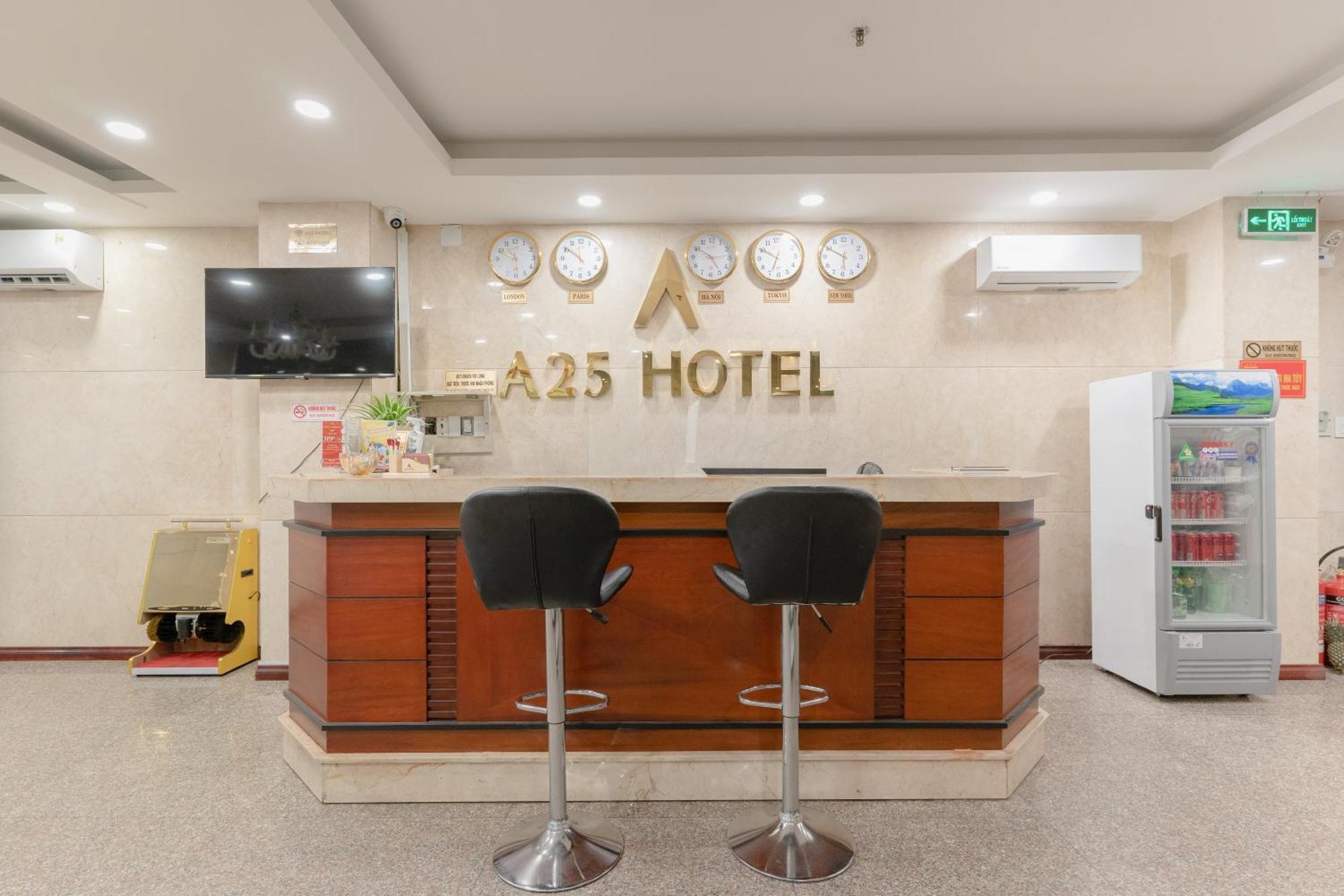 A25 Hotel - 14 Luong Huu Khanh Ho Chi Minh City Exterior photo