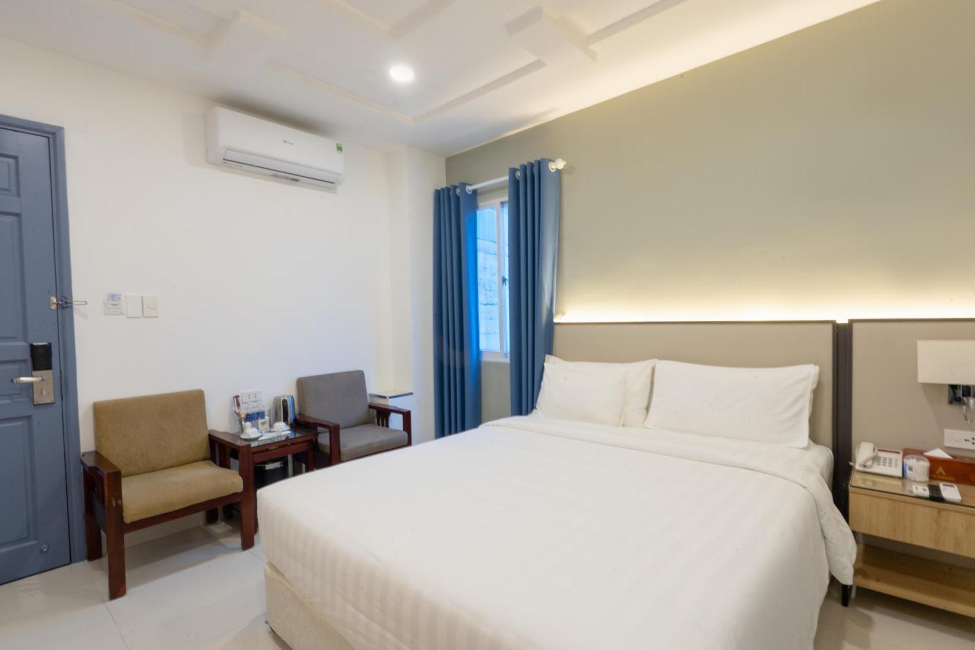 A25 Hotel - 14 Luong Huu Khanh Ho Chi Minh City Exterior photo